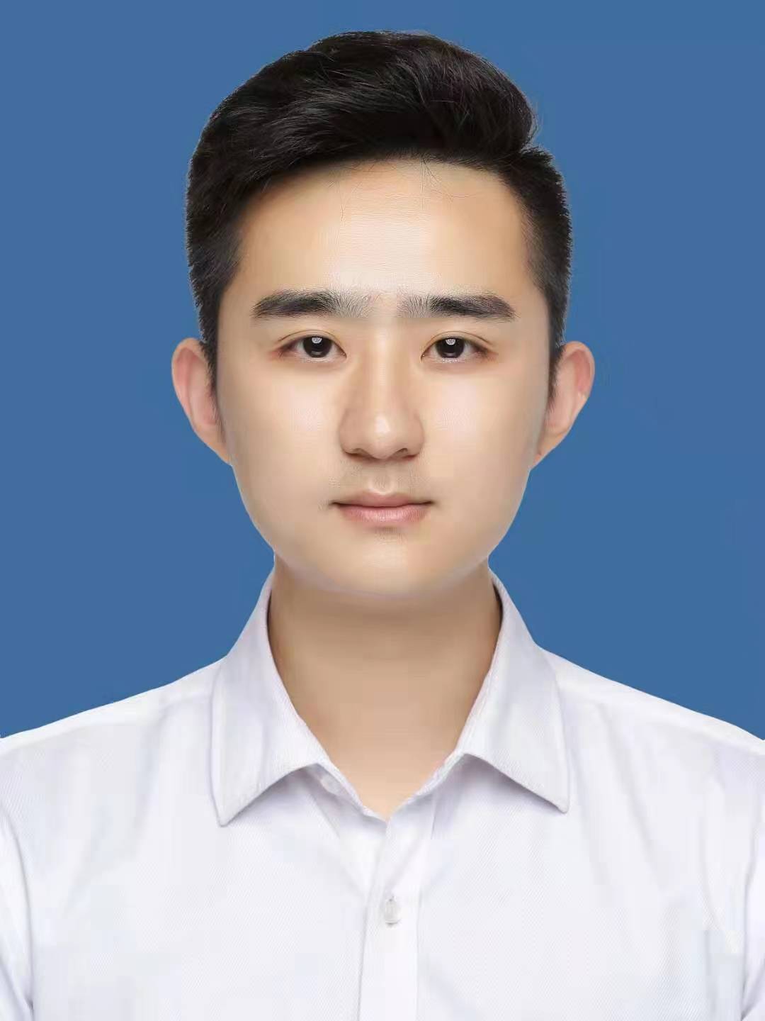 刘羿.jpg